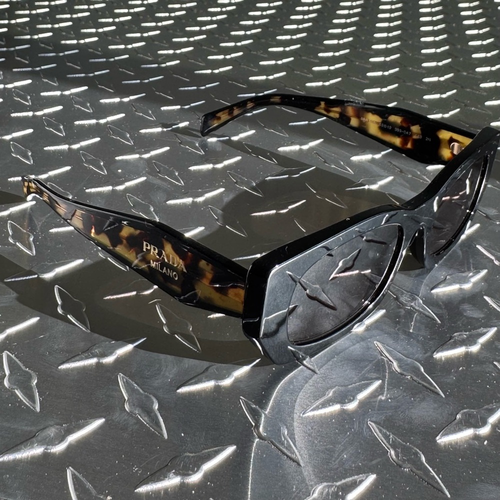 Prada Spr B05 Rectangle Tortoise Shell Sunglasses… - image 1